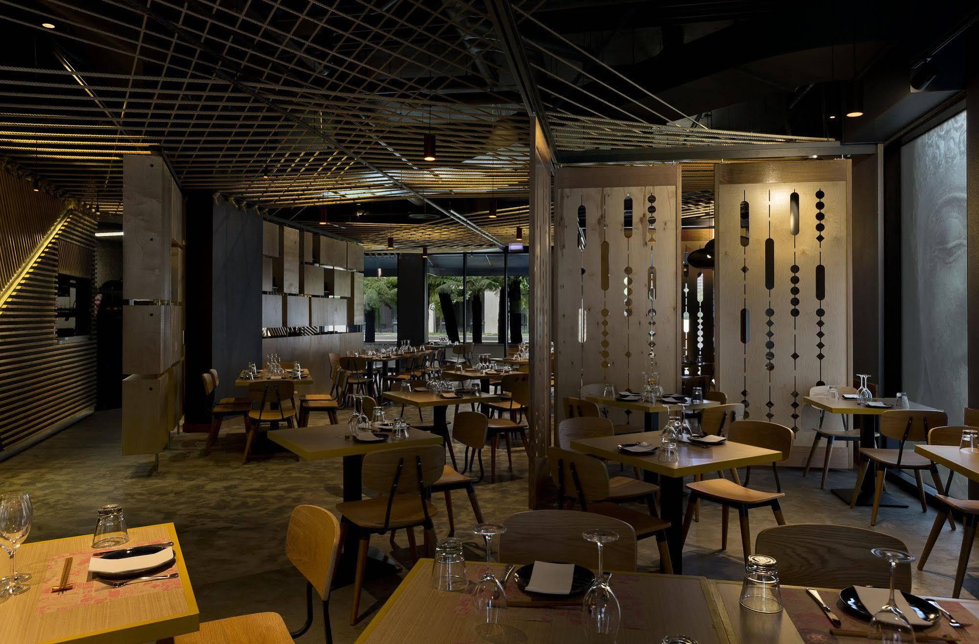 Burbury Hotel Canberra Exterior photo