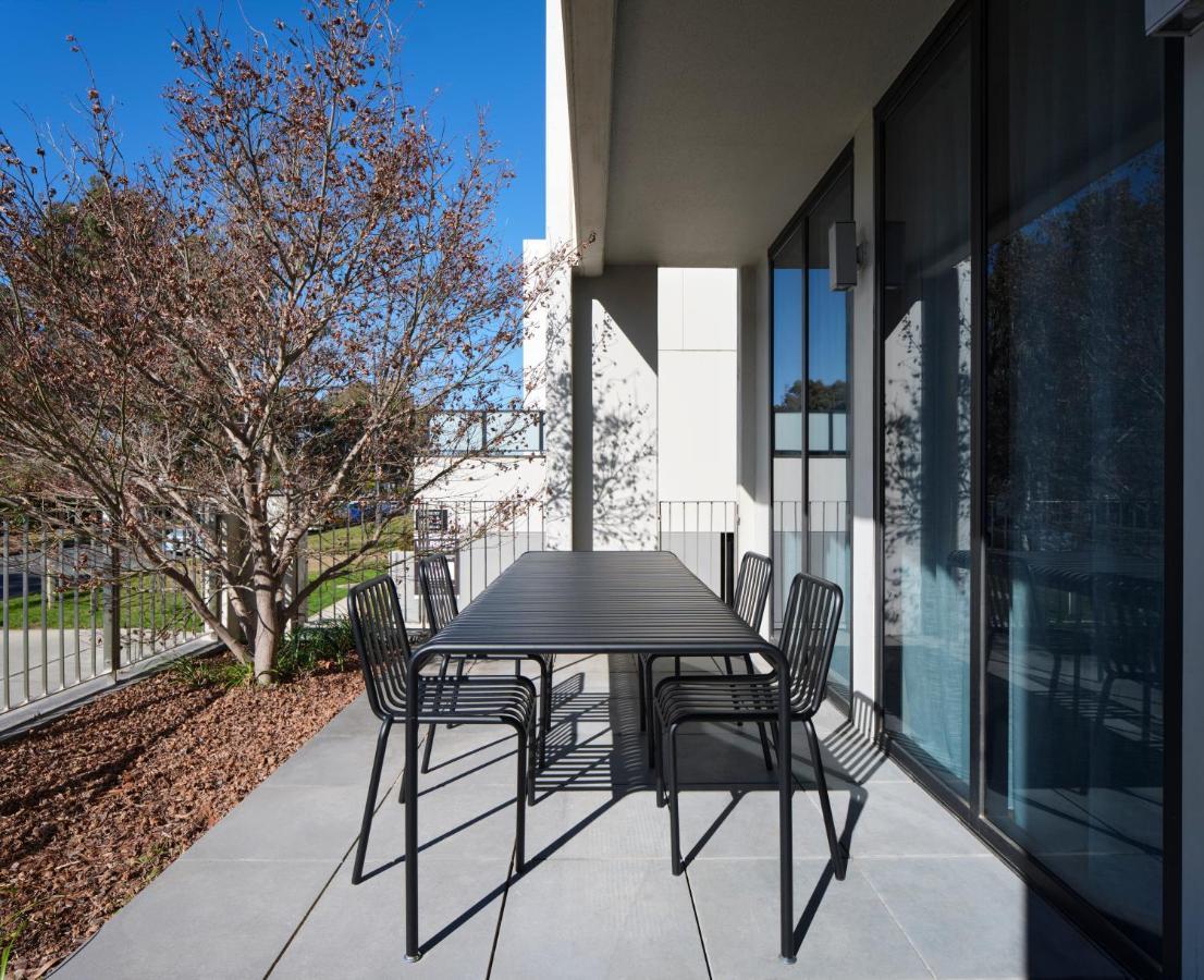 Burbury Hotel Canberra Exterior photo