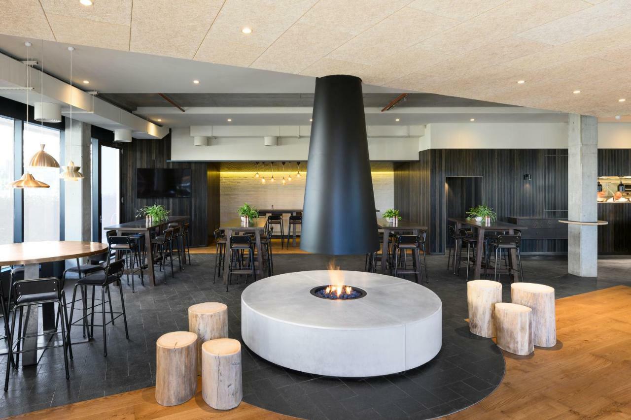 Burbury Hotel Canberra Exterior photo